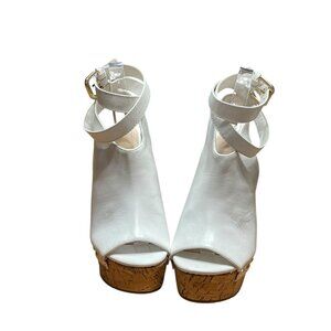 Shoedazzle Sarahh White Wedge Sandals Size 8 US With Cork Platform & Gold Stud D